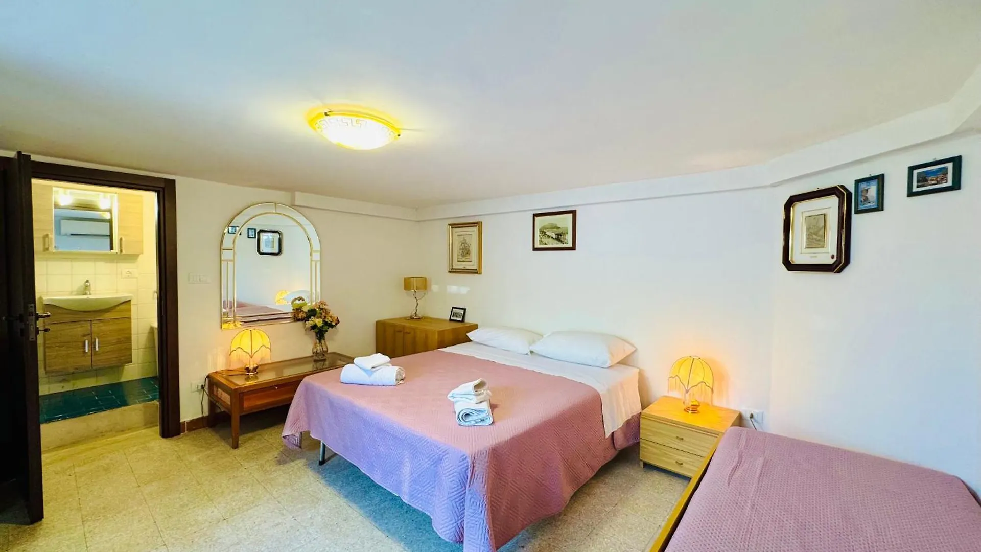 Villa Giada Carini Italy