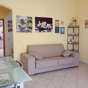 Apartamento A Casa Di Ste - Vicino Aeroporto Falcone Borsellino, Carini