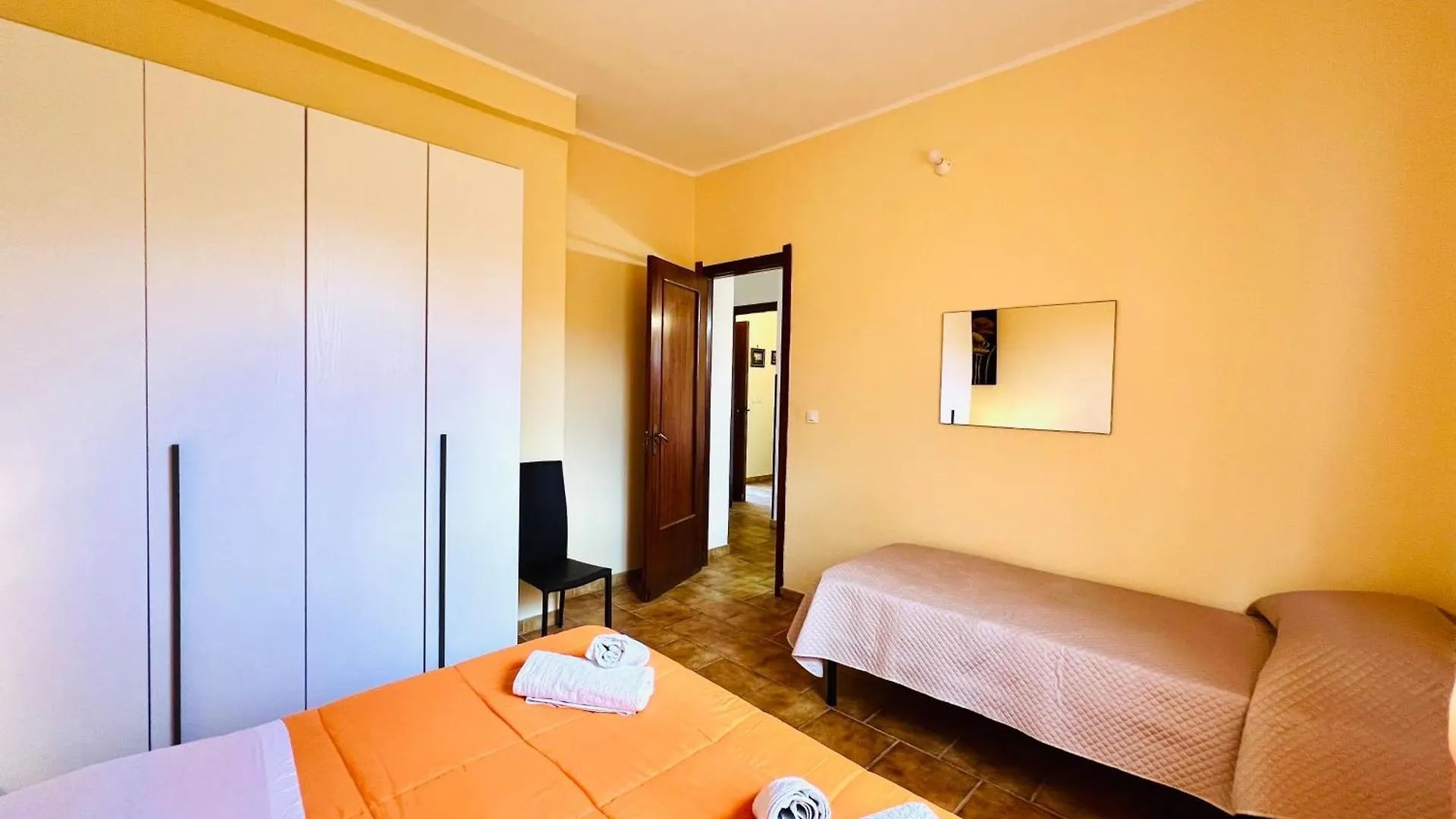 Villa Giada Carini 0*,  Italy